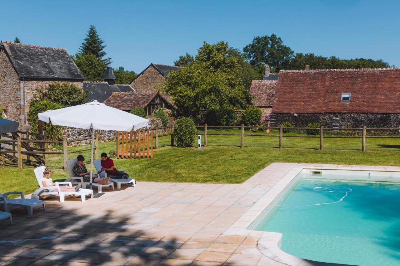 Le Gite D'Etienne Joue-du-Bois ภายนอก รูปภาพ